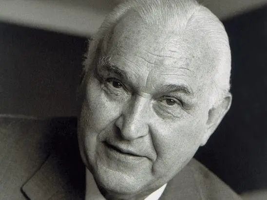 Karl Storzʷ˹v(jng)75İl(f)չvʷ